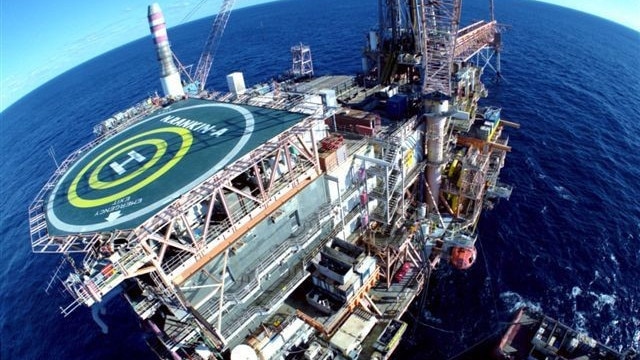 A decision by Environment Minister Murray Watt on Woodside's expansion of its North West Shelf gas facility is due within days.