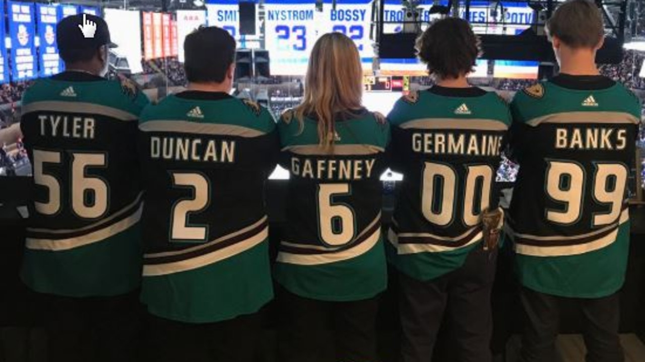 The cast members got some sweet personalised jerseys.