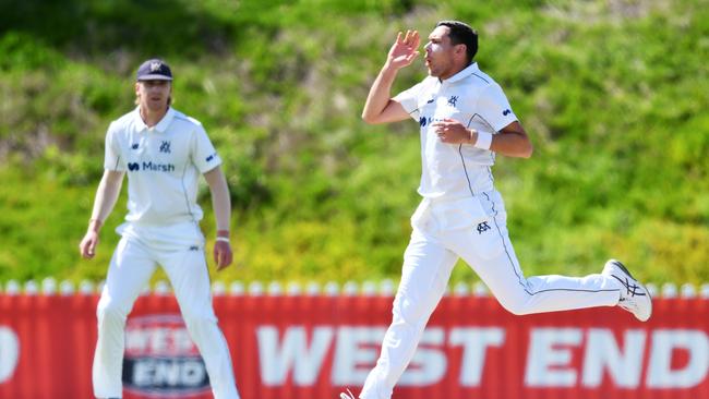 Will Sutherland and Scott Boland. (Photo by Mark Brake/Getty Images)