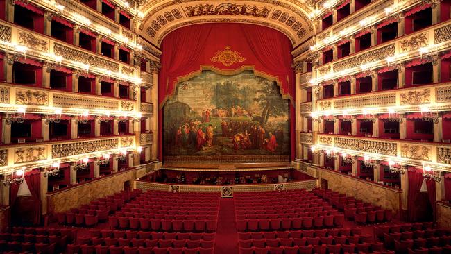 Teatro di San Carlo (San Carlo Theatre) in Naples.