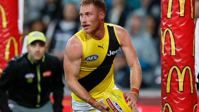 Nick Vlastuin’s house caught fire on the eve of the AFL Grand Final