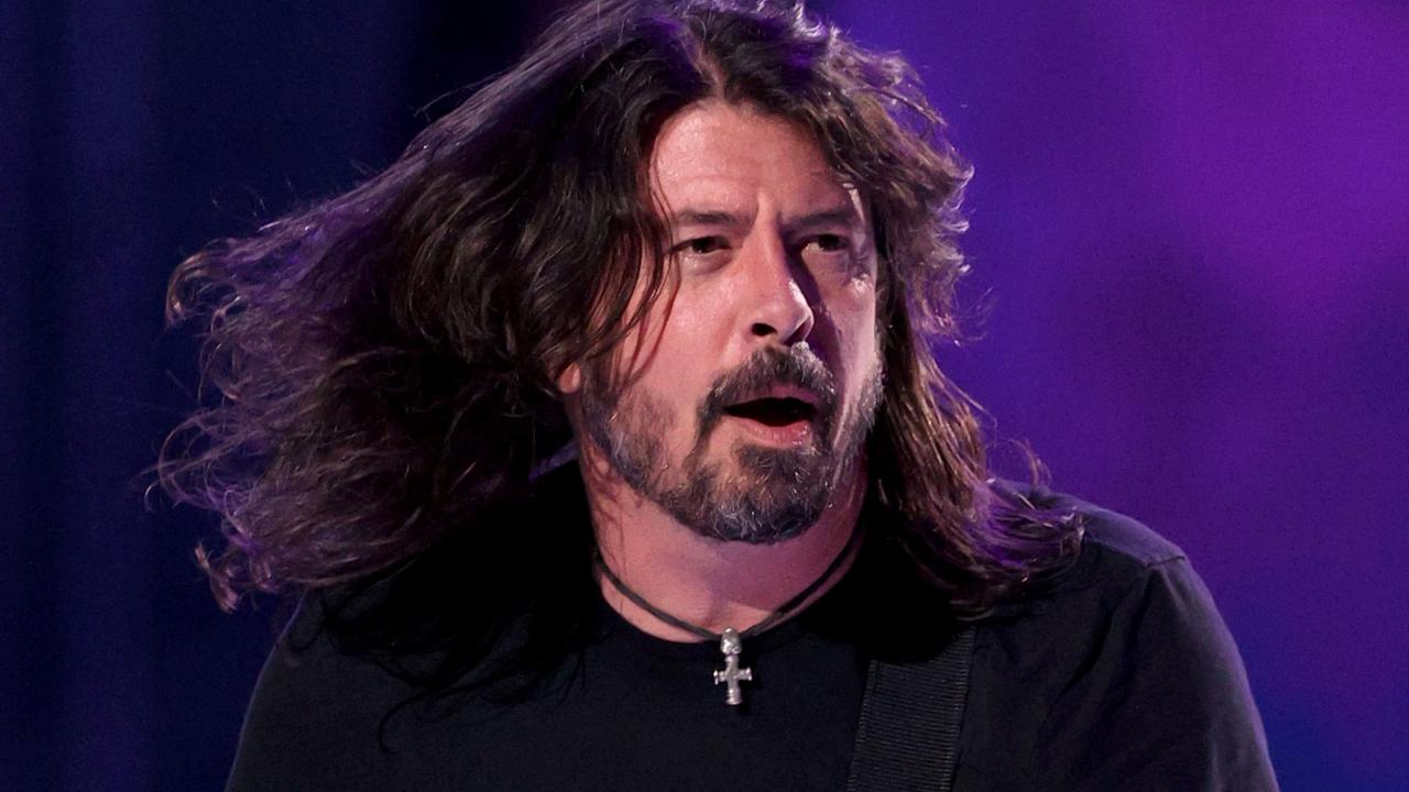 Dave Grohl reveals he fathered a child outside his marriage