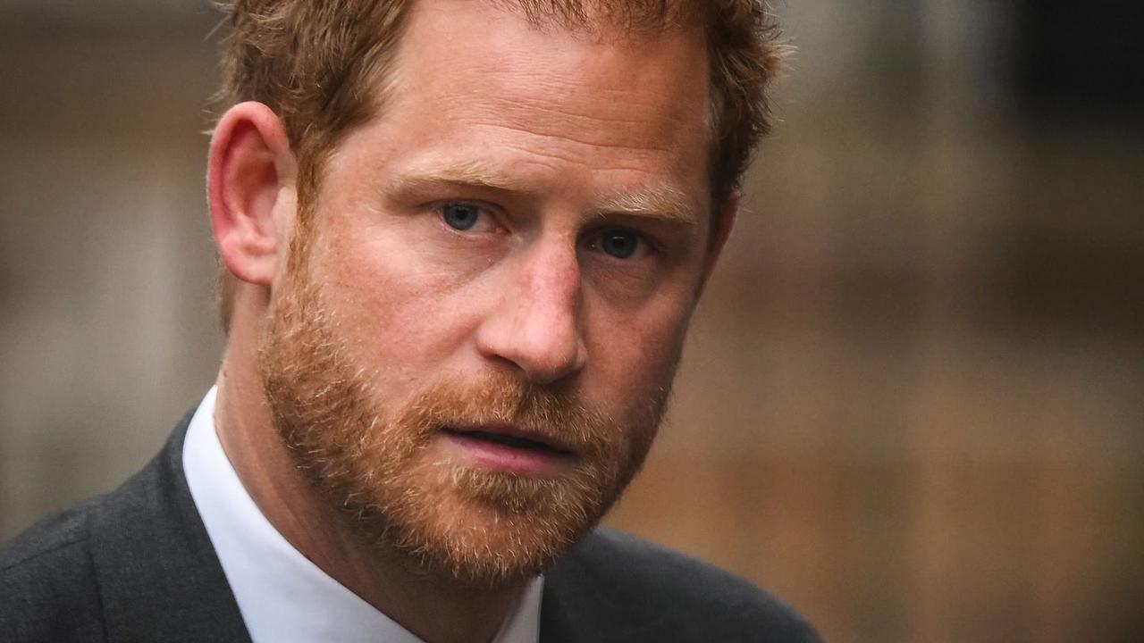 Prens Harry: Royal'in Pazar günü Mail'e karşı iftira davasını düşürmesinin ardından 1,4 milyon dolarlık fatura