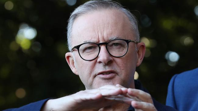 Anthony Albanese discusses Labor’s policy for women as he campaigns in northern Sydney. Picture: Liam Kidston