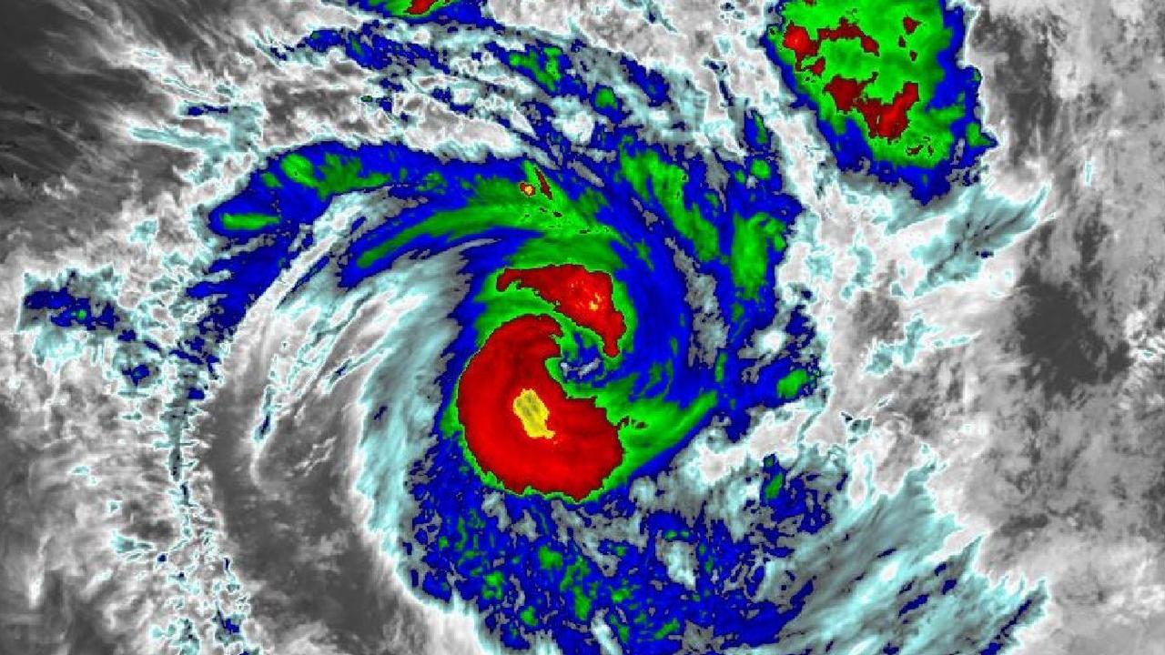 Queensland weather: Bureau forecasts 48-hour rainfall, damaging wind ...