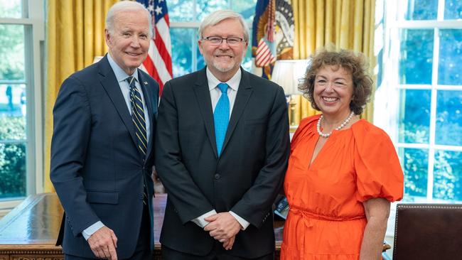 Kevin Rudd and his wife Therese, with US President, Joe Biden. Source – Twitter