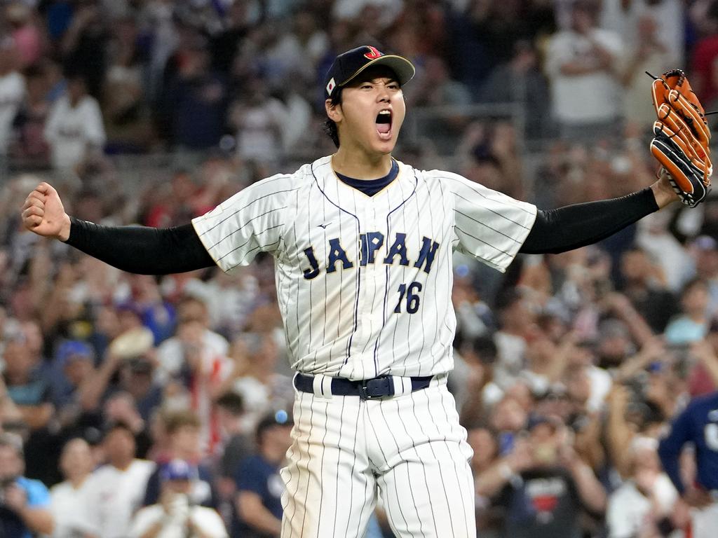 Japan stuns U.S. in dramatic final out to win the World Baseball Classic