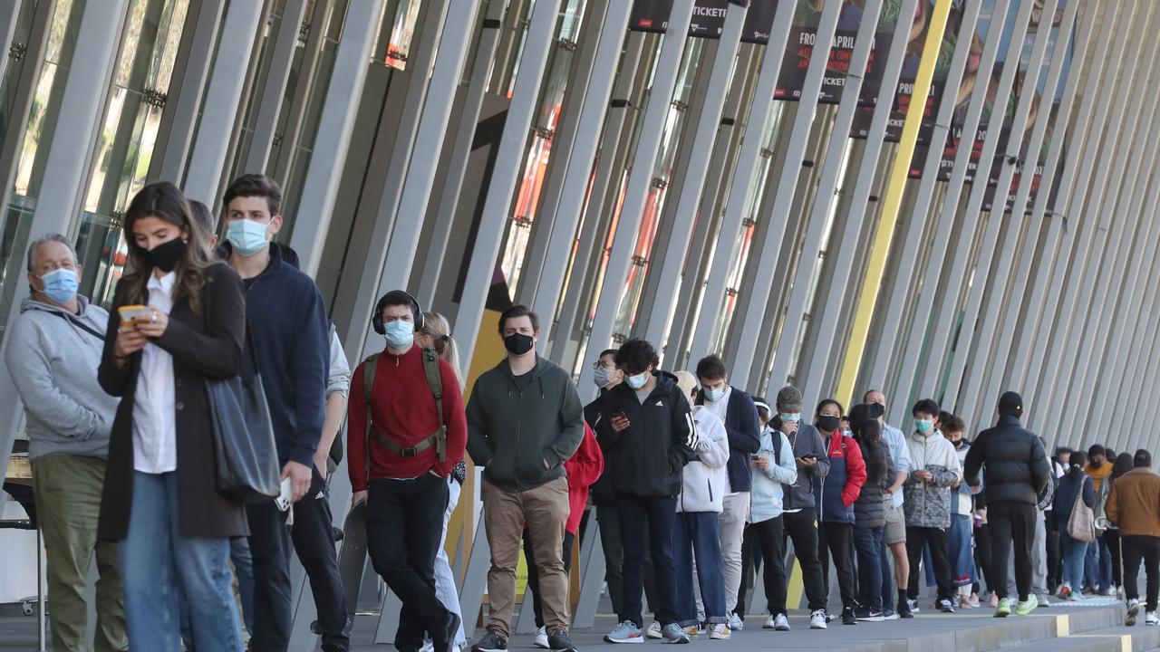 Victoria has declared increased vaccination is now the only way out of lockdown after the daily cases spiked to over 1400 infections. Picture: NCA NewsWire/David Crosling