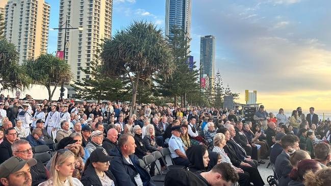 Surfers Paradise Anzac Day Dawn Service