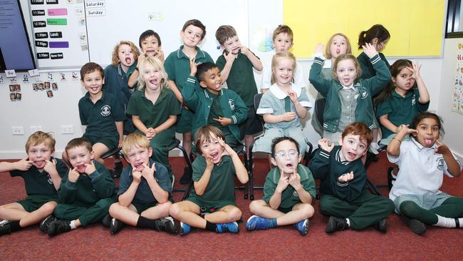 South Geelong Primary School Prep L Back row L-R: Raine Walker, Henry Ngo, Samuel Binks, Jesse Connolly, Nikola Drenoski, Remy Scale, Poppy Hoare. Middle row: Oliver Bryant, Raven Hill, Kris Raja, Amelia McLaughlin, Tahnee Preston, Frida Bobadilla. Front row: Archie Hay, Sonny Jones, Elliott Smith, Ari Fry, Erik Barr, Ravi Turner, Mannat Kaur Veghal.
