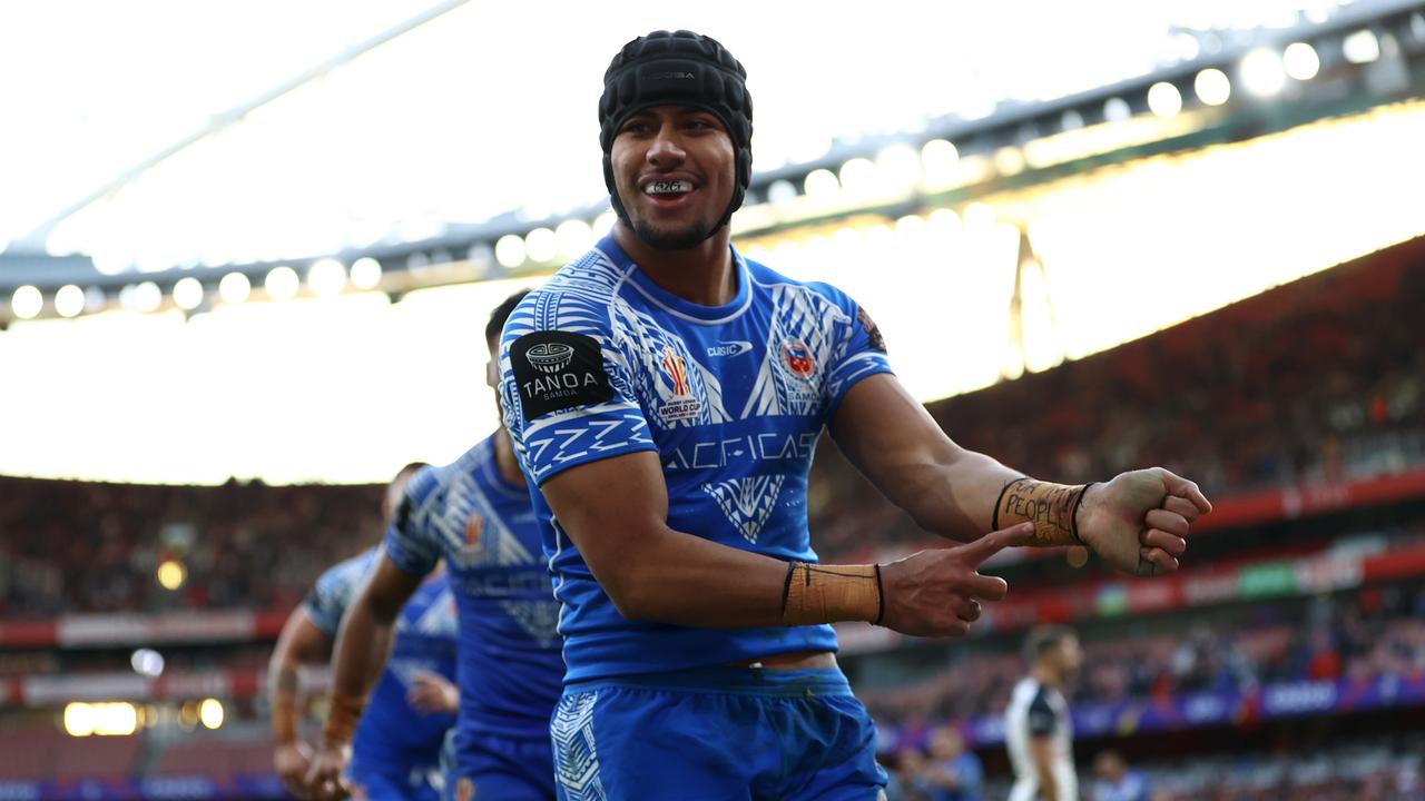 LONDON, ENGLAND – NOVEMBER 12: Stephen Crichton of Samoa after scoring his first try during the Rugby League World Cup Semi-Final match between England/Papua New Guinea and Tonga/Samoa at Emirates Stadium on November 12, 2022 in London, England. (Photo by Michael Steele/Getty Images)