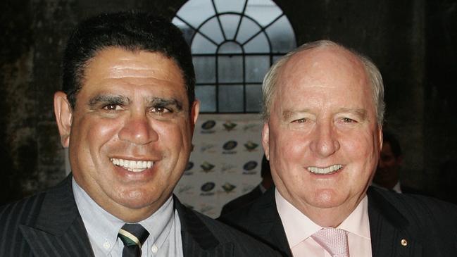 Wallabies legends Mark Ella (left) and Alan Jones arrive at the John Eales Medal Awards in Sydney, Thursday, Oct. 22, 2009. (AAP Image/Sergio Dionisio) NO ARCHIVING