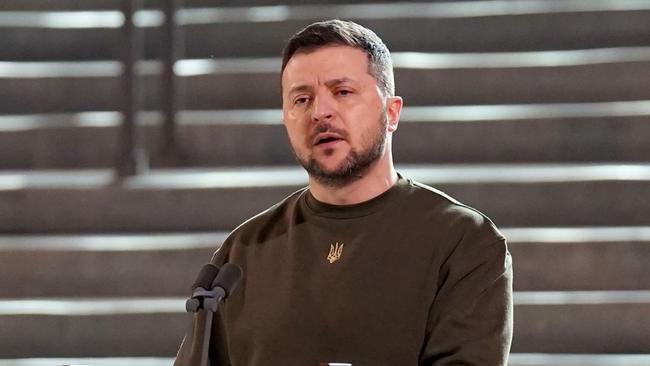 LONDON, ENGLAND - FEBRUARY 08: Ukrainian President, Volodymyr Zelenskyy addresses parliamentarians in Westminster Hall on February 8, 2023 in London, England. The Ukrainian President makes a surprise visit to the UK today in his second visit outside Ukraine since the Russian invasion nearly a year ago. The UK will offer further support in the form of training, equipment and Russian sanctions. (Photo Stefan Rousseau-by WPA Pool/Getty Images)