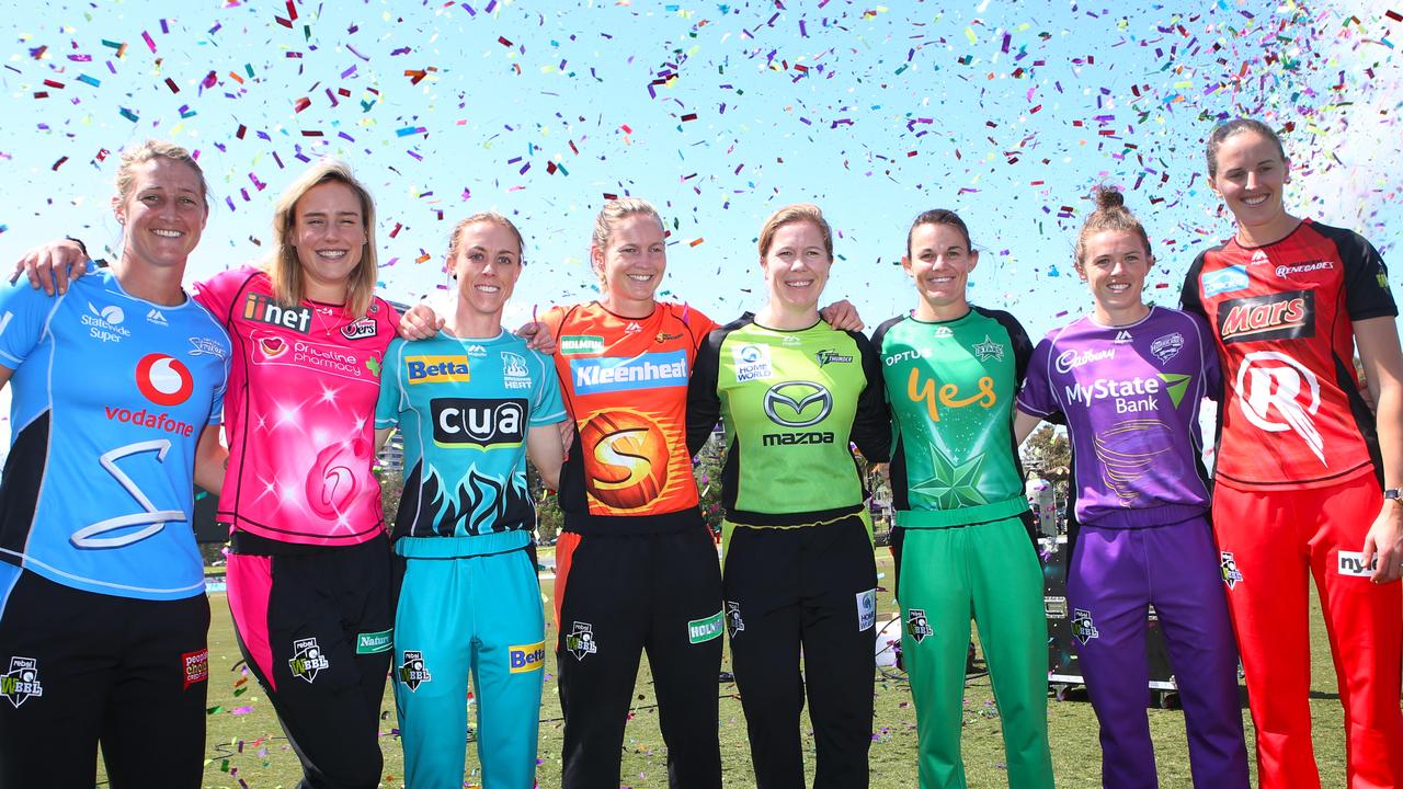 WBBL players at the season launch in Melbourne. Photo: David Crosling/AAP Image.