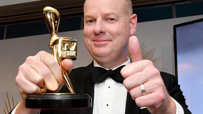 Tom Gleeson poses for a photograph after winning the Gold Logie for most popular personality on Australian TV during the 2019 Logie Awards at The Star Casino on the Gold Coast, Sunday, June 30, 2019. (AAP Image/Darren England) NO ARCHIVING, EDITORIAL USE ONLY