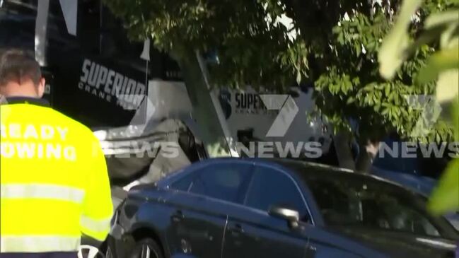 Large crane falls, hits powerlines and cars in Brisbane’s south | The ...