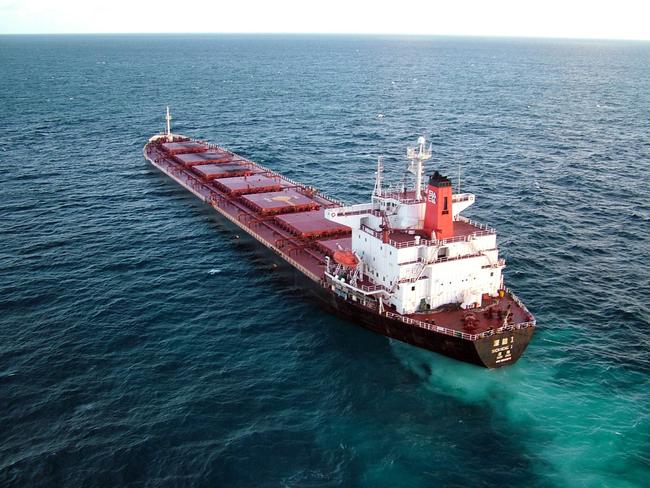 Chinese coal carrier Shen Neng 1 after running aground on the reef. AFP PHOTO/Queensland Government