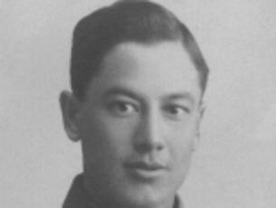 Clem Reid served in the 7th Light Horse Brigade and the 2nd Machine Gun Squadron during World War I. Here he is pictured when he was in his early 20s