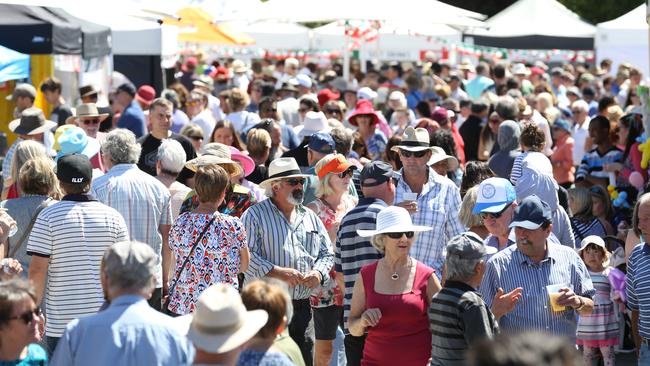 The Festa Italia crowd fills Federal St.