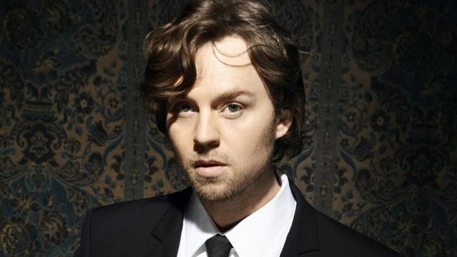 Singer Darren Hayes has asked Malcolm Turnbull to open his eyes to LGBT issues. Picture: Supplied