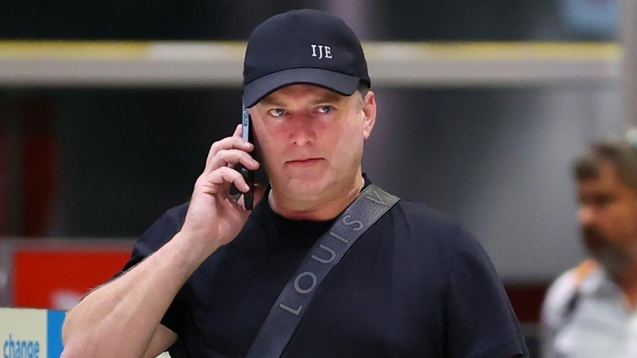 Karl Stefanovic pictured at Sydney airport on Wednesday night after arriving home from covering the Queen’s funeral. Picture: KHAPGG / BACKGRID