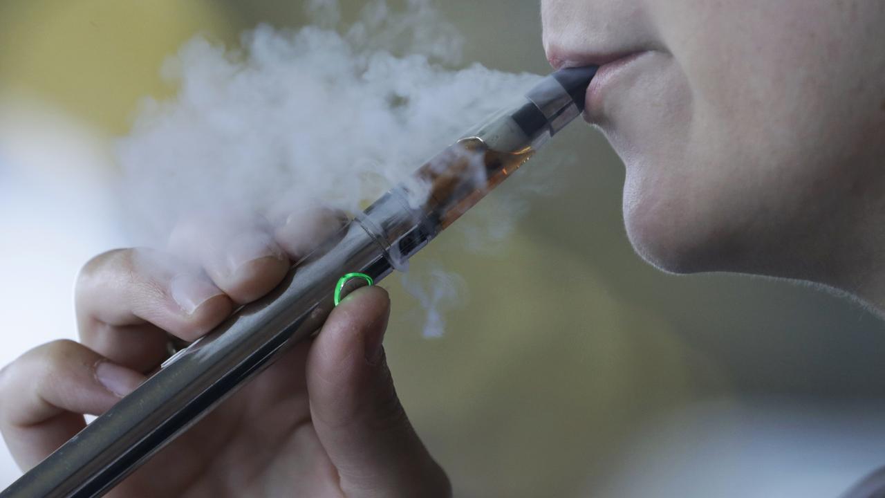 Xavier College smoking School bans vaping and e cigarettes