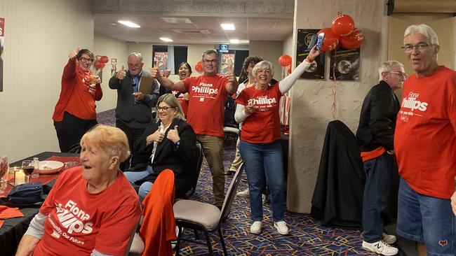 Volunteers at the 2025 Election Night parties for Gilmore Labor incumbent Fiona Phillips and Liberal challenger Andrew Constance. Picture: NewsLocal