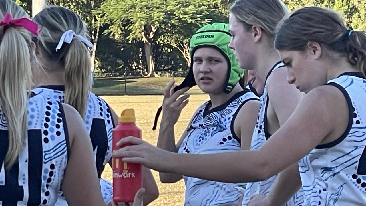 Members of the Tweed Coolangatta under 17 SEQ AFL girls.