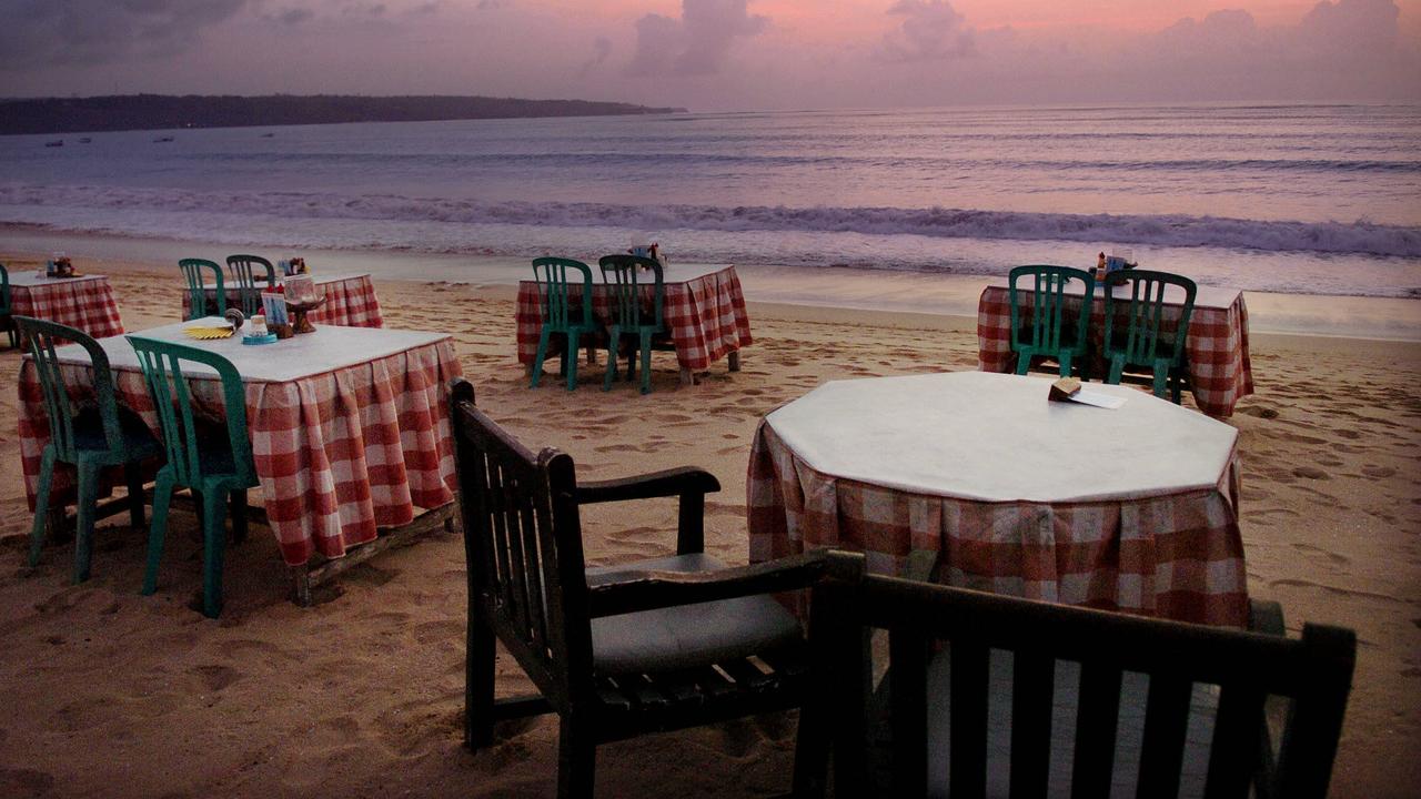 Beachside restaurants at Jimbaran Bay remain empty almost one week after Bali terrorist bombings.