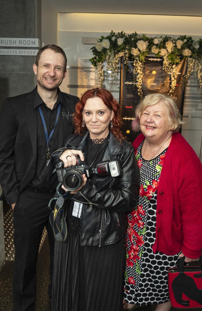 Ewen Ryley of Ryley Jewellery Creations with Toowoomba Fashion Festival photographer Theresa Hall and Juli Luxton before the first runway at The Armitage Centre, Saturday, March 16, 2024. Picture: Kevin Farmer