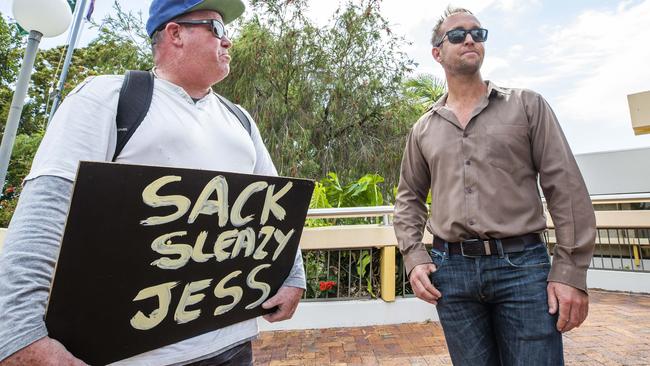 Cr Jess Glasgow apologise to Noosa resident Chris outside Noosa Council Chambers. Picture: Lachie Millard