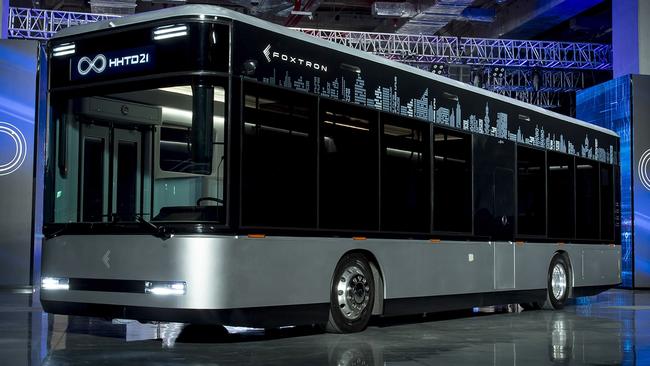 The electric bus can drive for up to 400km on a single charge.