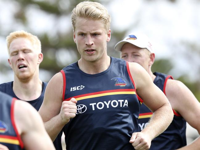 AFL - 14/11/29 - Adelaide Crows 1-4 year players return to official training at West Lakes. Billy Frampton Picture SARAH REED