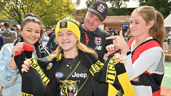 APRIL 7, 2024: Natasha and Shaun Hannan with daughters Kara 12 and Chloe 15 from Whyalla at the Richmond v St Kilda match at Norwood oval for Gather Round. Picture: Brenton Edwards.