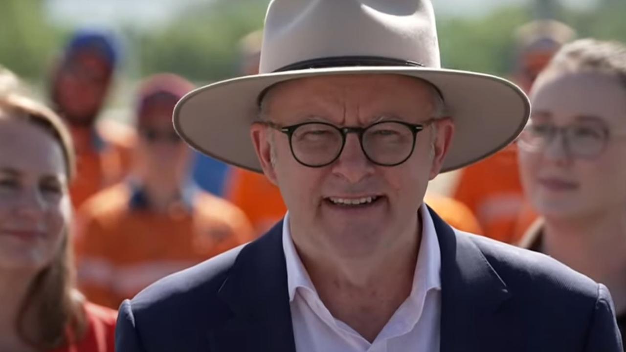 Prime Minister, Anthony Albanese in Rockhampton on Tuesday, January 7, with Minister Catherine King, Senator Nita Green and Labor's Candidate for Capricornia, Emily Mawson. Picture: ABC