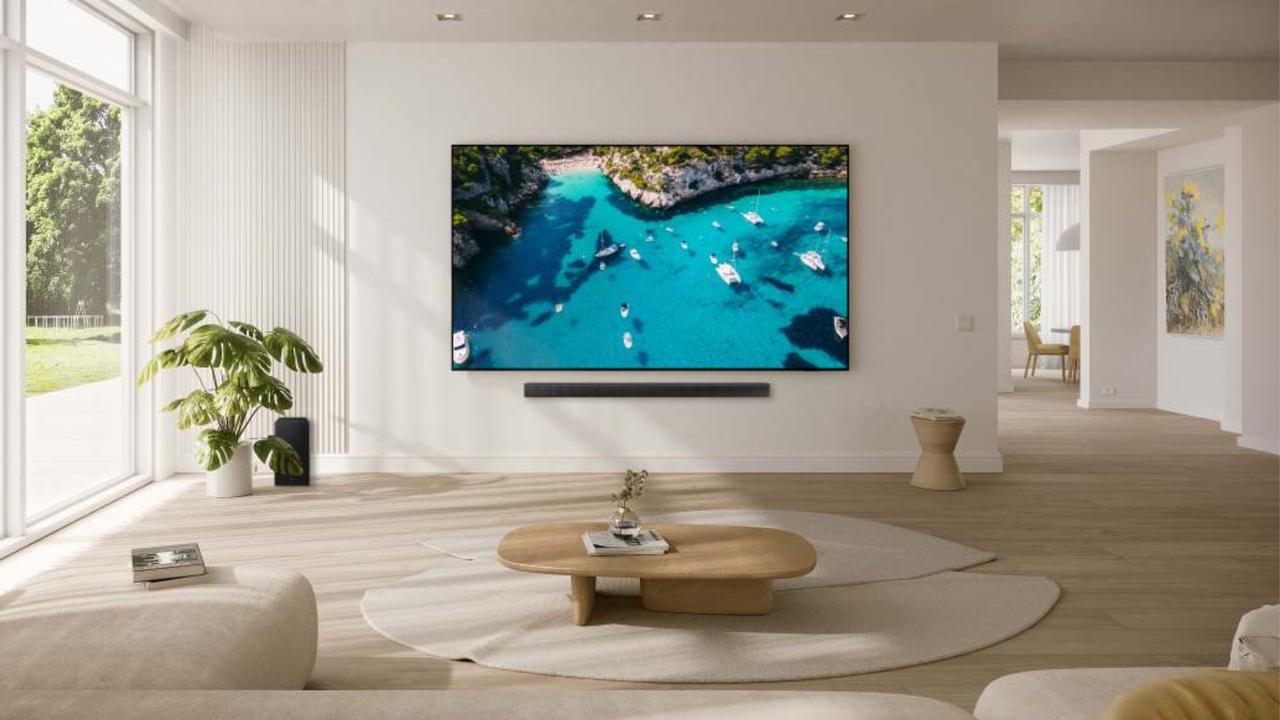 Samsung 98” DU9000 4K Crystal UHD Smart TV 24. Picture: Samsung