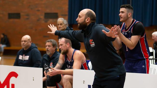 Shepparton coach Josh Waight. Photo: Basketball Victoria.