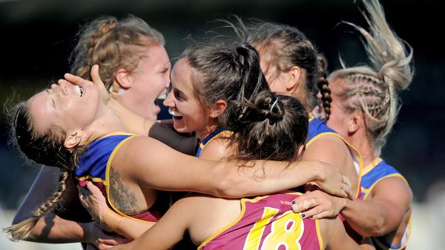 Aflw Brisbane Lions Shouldnt Be Quiet About Not Playing At Gabba Aflw Final Adelaide Crows 4393