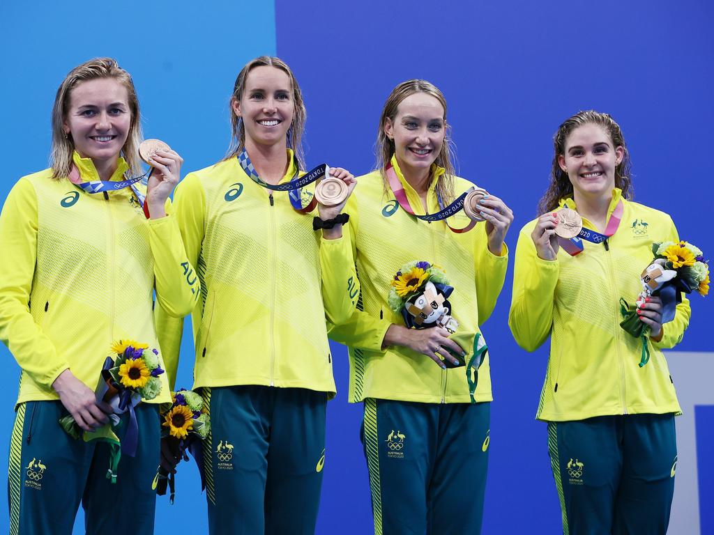 Wilson (2R) won bronze with the women’s 4x200m freestyle relay team in Tokyo, and also took home gold in the Women’s 4x100m freestyle relay. (Photo by Tom Pennington/Getty Images)