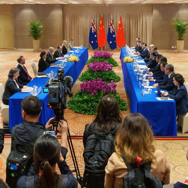 Anthony Albanese and Chinese President Xi Jinping hold their bilateral meeting in Rio de Janeiro, Brazil. Picture: PMO