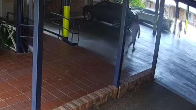 CCTV grabs from Dubbo Crime Reports Facebook page. Photo: Facebook