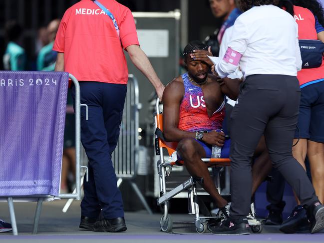 Noah Lyles had to leave the track in a wheelchair. Picture: Christian Petersen/Getty Images