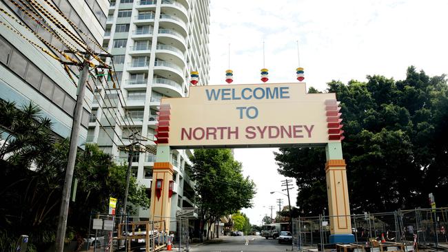 The incident occurred on Alfred St near Luna Park.