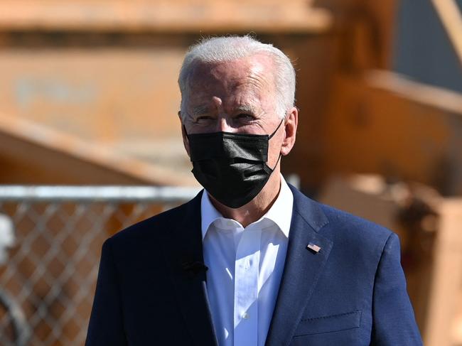 US President Joe Biden tours the Carrollton water treatment plant, May 6, 2021, in New Orleans, Louisiana. (Photo by Brendan SMIALOWSKI / AFP)