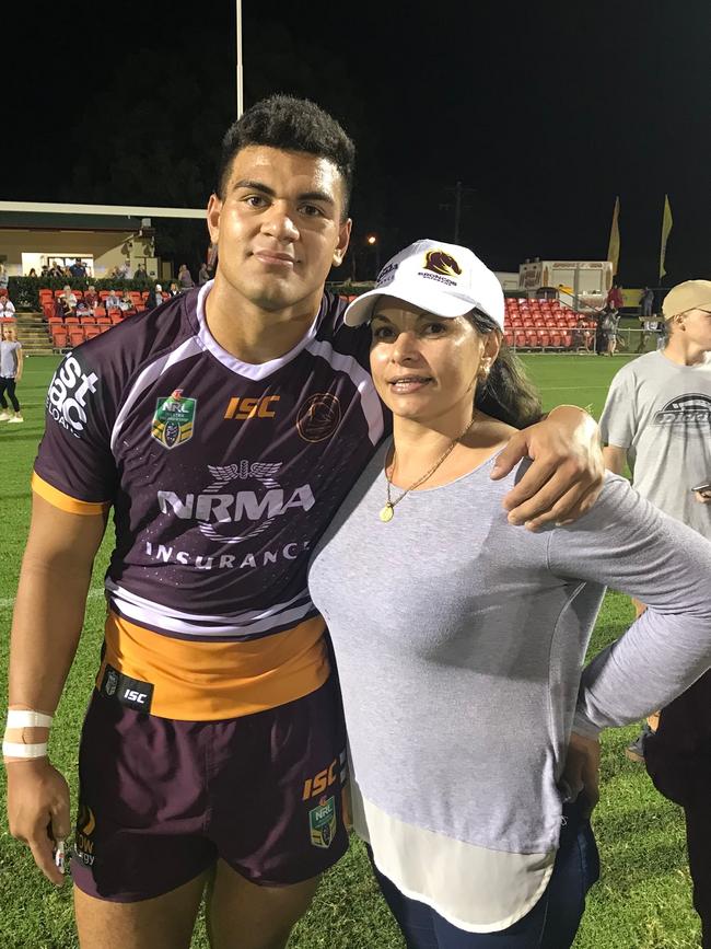 David Fifita with mum, Gwen.