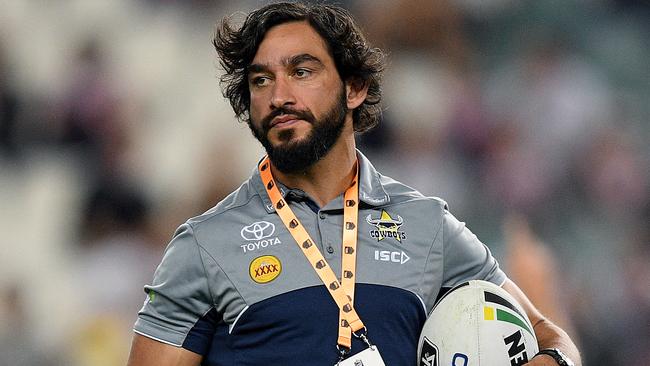 Johnathan Thurston looks on as the Cowboys warm up ahead of the NRL Preliminary Final between the Sydney Roosters and the North Queensland Cowboys at Allianz Stadium in Sydney, Saturday, September 23, 2017. (AAP Image/Dan Himbrechts) NO ARCHIVING, EDITORIAL USE ONLY