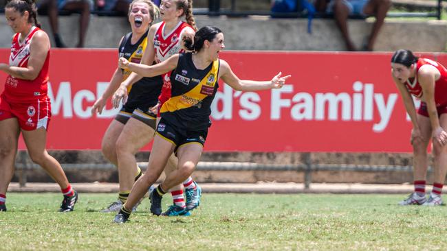 Sophie Berry boots the decisive goal in the Nightcliff vs Waratah 2023-24 NTFL women's knockout semifinal. Picture: Pema Tamang Pakhrin