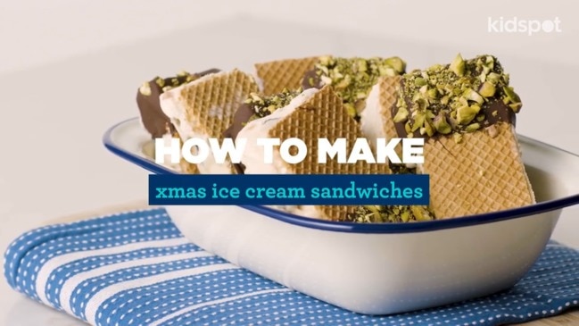 How to make fruit mince ice cream sandwiches