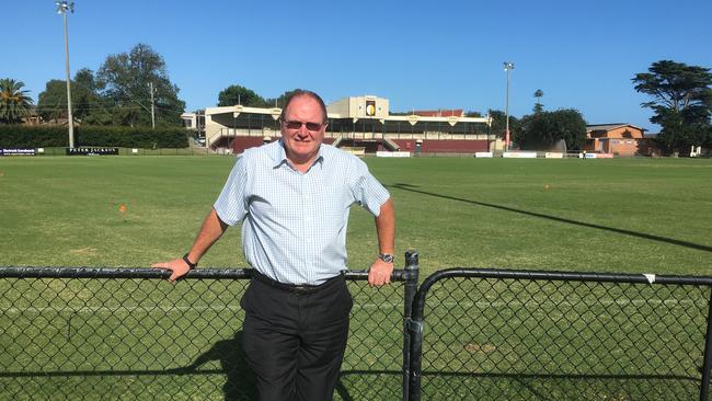 Frankston Dolphins bid to regain VFL licence | Herald Sun