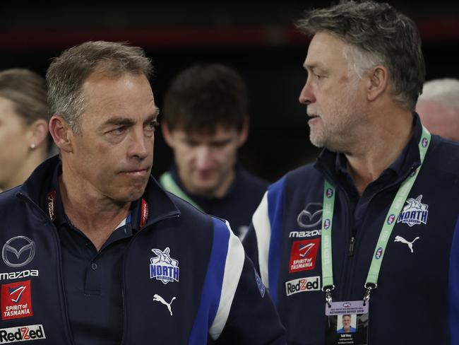 MELBOURNE, AUSTRALIA - AUGUST 18: Alastair Clarkson, Senior Coach of the Kangaroos (L) looks on along side Todd Viney, assistant coach of the Kangaroos during the round 23 AFL match between Western Bulldogs and North Melbourne Kangaroos at Marvel Stadium, on August 18, 2024, in Melbourne, Australia. (Photo by Daniel Pockett/Getty Images)